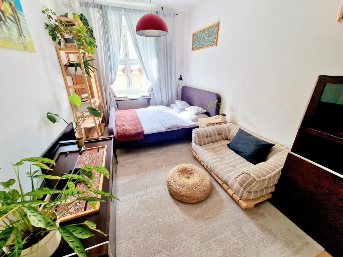 Inny Apartament Rynek Opole Esterno foto