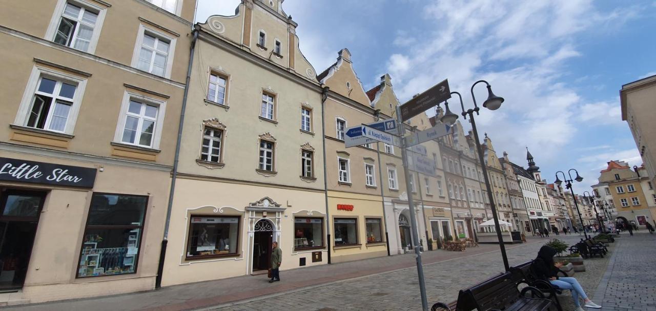 Inny Apartament Rynek Opole Esterno foto